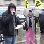 La directrice générale ne nous écoute pas : Boycottons son discours !