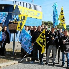 Grève au centre de la Croizetière (56)