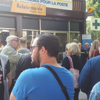 Chevilly-Larue attaque la Poste