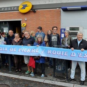Fermeture d'un service public à Croix-de-Pierre : « Gardarem la Poste »