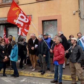 La colère des syndicats face aux récentes fermetures