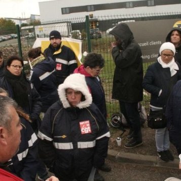 Grève au centre de tri de Dreux : le conflit se durcit