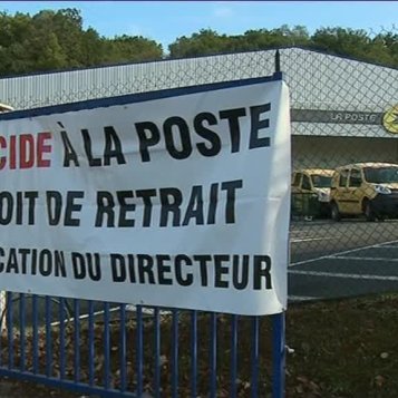 À Sarlat, la mobilisation des Postiers continue après le suicide d'une collègue