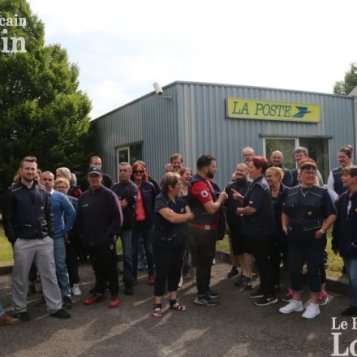 Longwy : les postiers mobilisés contre la casse du service public