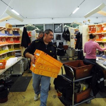 4 suppressions d'emplois supplémentaire à la plateforme courrier colis d'Auch