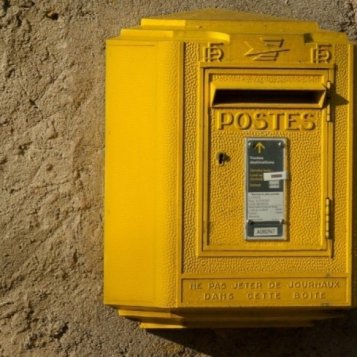 Pour que La Poste reste dans les villages des Alpes