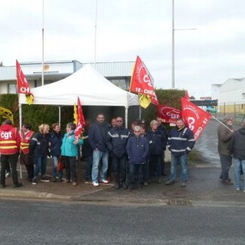 Chateaumeillant : la grève continue chez les postiers du Boischaut !