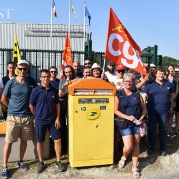 Bar-Le-Duc : les postiers solidaires de leur collègue mise à pied