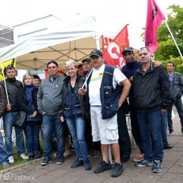 Les postiers en grève pour protester contre la réorganisation des tournées