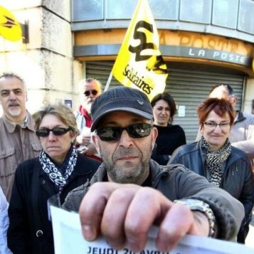 Des postiers rassemblés à l'appel de Sud-PTT