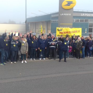 Une journée de grève historique à La Poste
