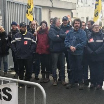 Piquet de grève à la Poste depuis 6 h 30 ce mercredi