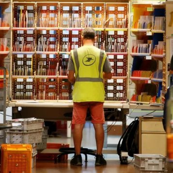 Grève à la Poste d'Amboise : plus de 25.000 courriers en attente de distribution ?