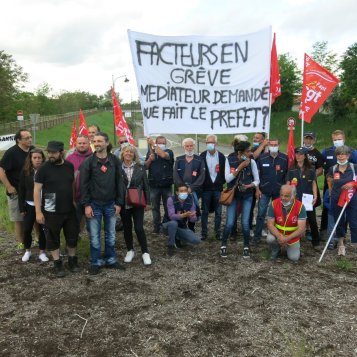 Les facteurs de La Poste de Gramat sont en grève