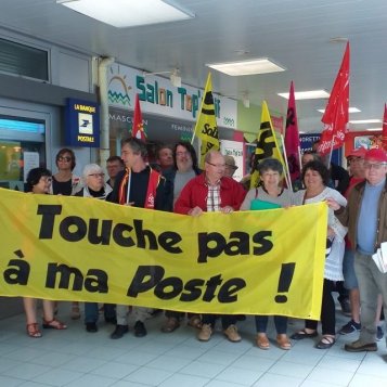 Saint-Nazaire : à Kerlédé, manifestation contre les nouveaux horaires de la Poste