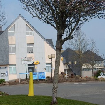 Une page se tourne : la poste de Tregastel ferme
