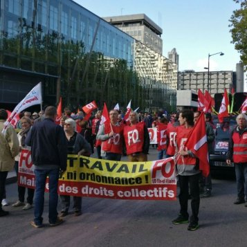 La manifestation en direct