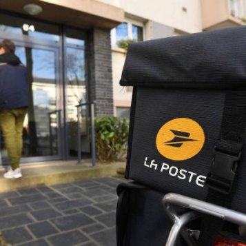 La Poste : grève illimitée au centre de courrier