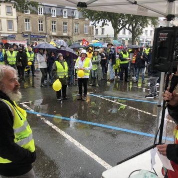Lannion. 130 manifestants dans la rue en soutien aux services publics
