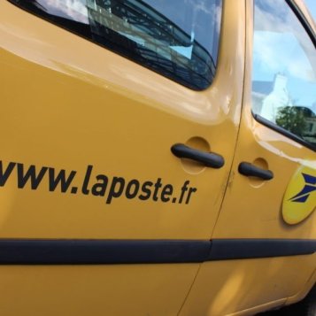 La Poste à Sainte-Pazanne : les facteurs en grève réclament des renforts