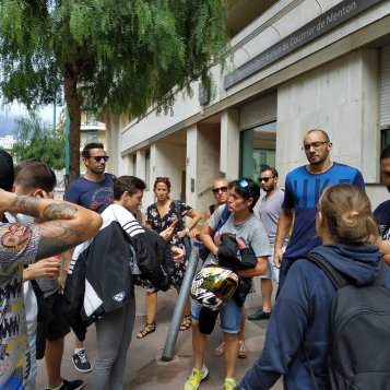 Solidarité grève Roquebrune : 14 jours de grève, appel au soutien.