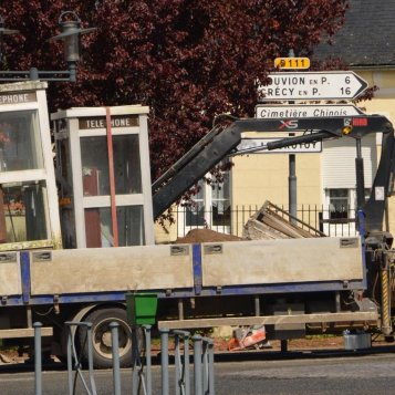 Les cabines téléphoniques au rebut