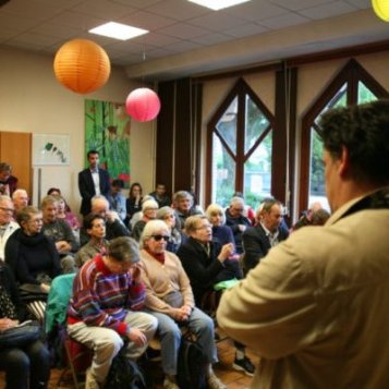 Fermeture de bureaux : la direction de La Poste répond aux critiques et défend son projet | Place Gre'net
